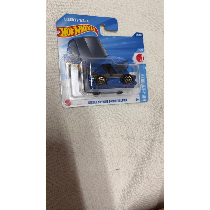 Hot Wheels HYX54, 26/250 Nissan Skyline 2000GT-R LBWK, coche a escala 1:64, colección 2025