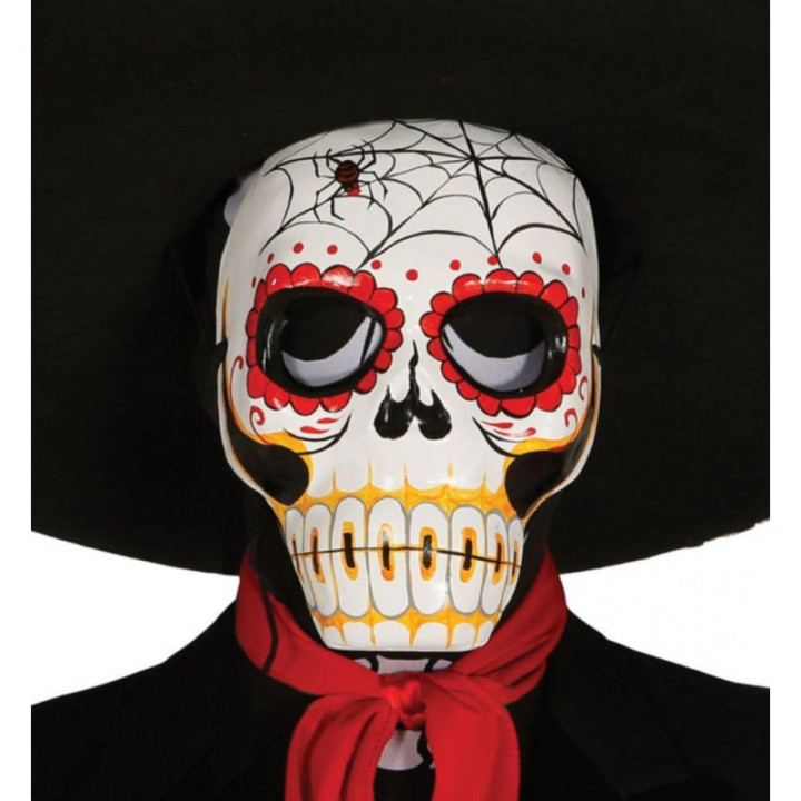 Fiestas Guirca, máscara de esqueleto de papel maché