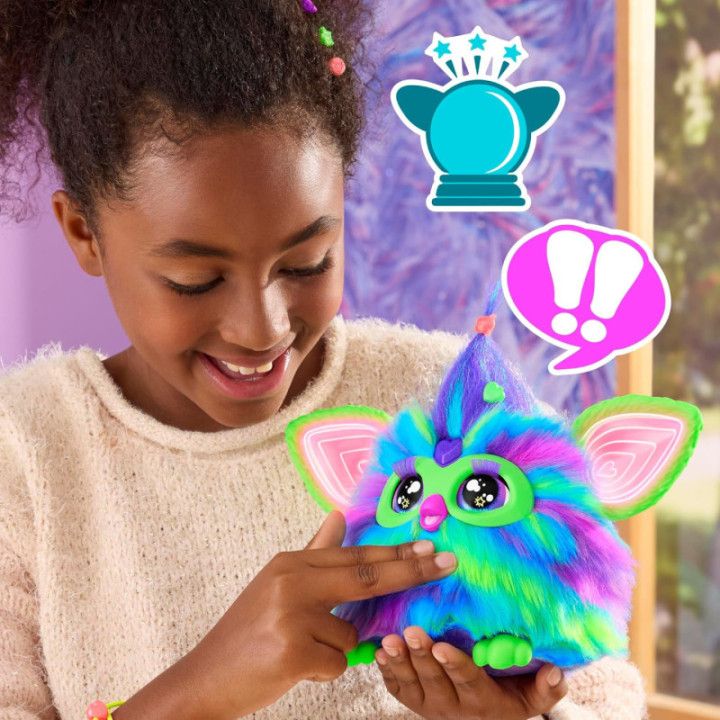 Furby Galaxy, peluche interactivo que brilla en la oscuridad - Versión Española